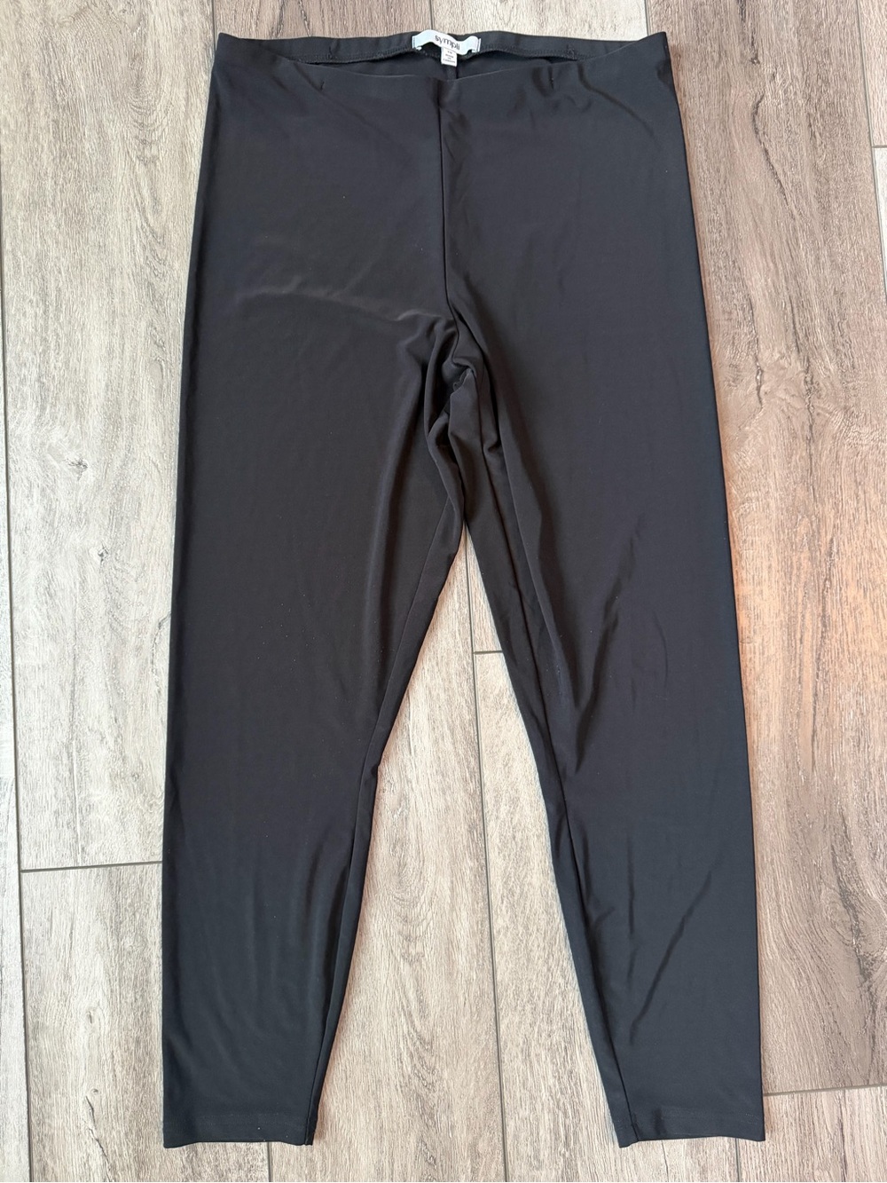 Sympli Black Narrow Leg Pants -NWOT- Comfortable Stretch- Perfect for Travel!